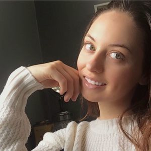 Meet your Posher, Hailey